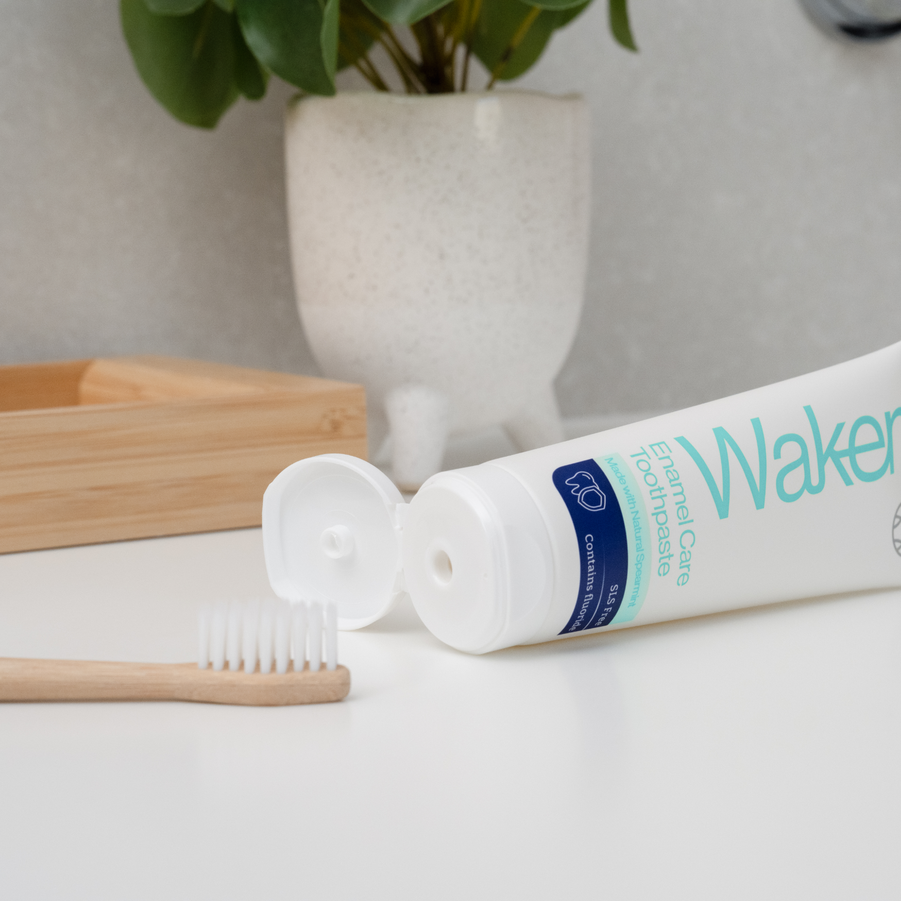 EnamelCareToothpasteImage3.png