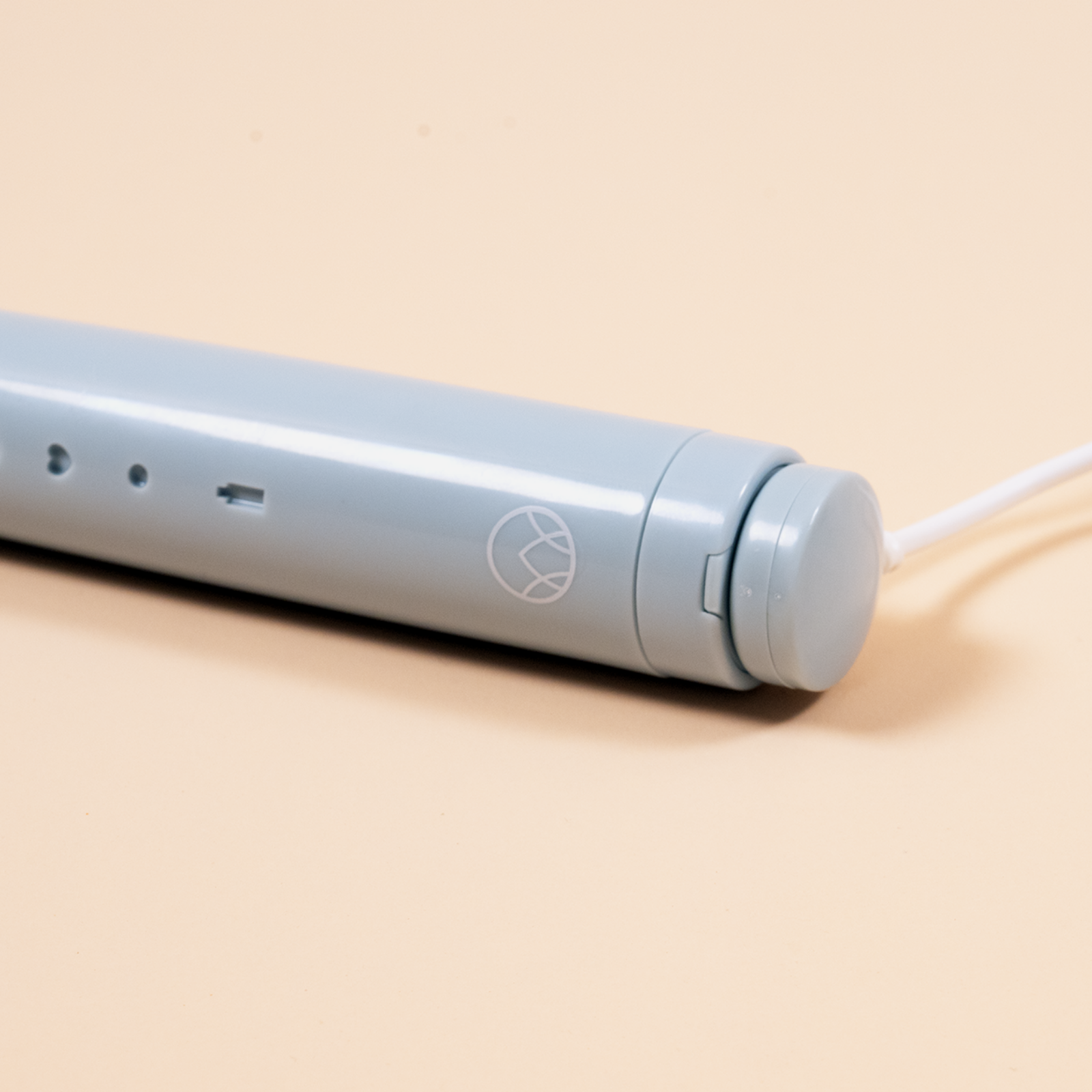 Sonic Toothbrush in Mint Blue